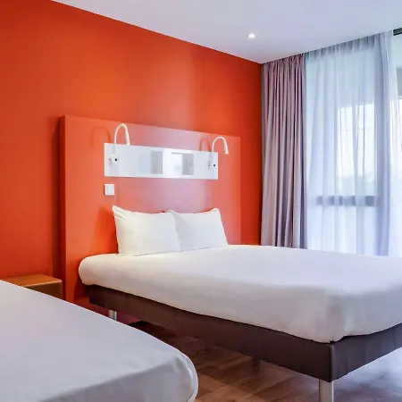 Ibis Budget Le Puy En Velay Exterior photo