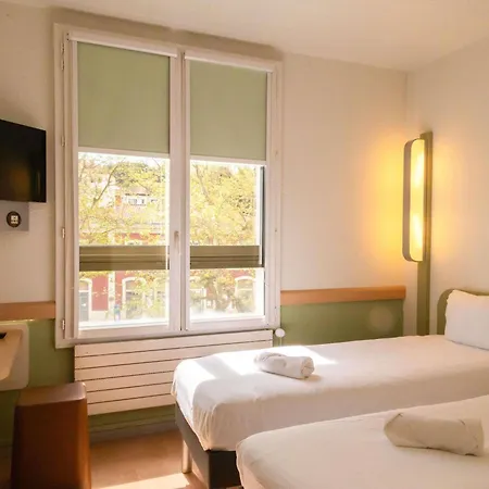 Ibis Budget Le Puy En Velay Exterior photo
