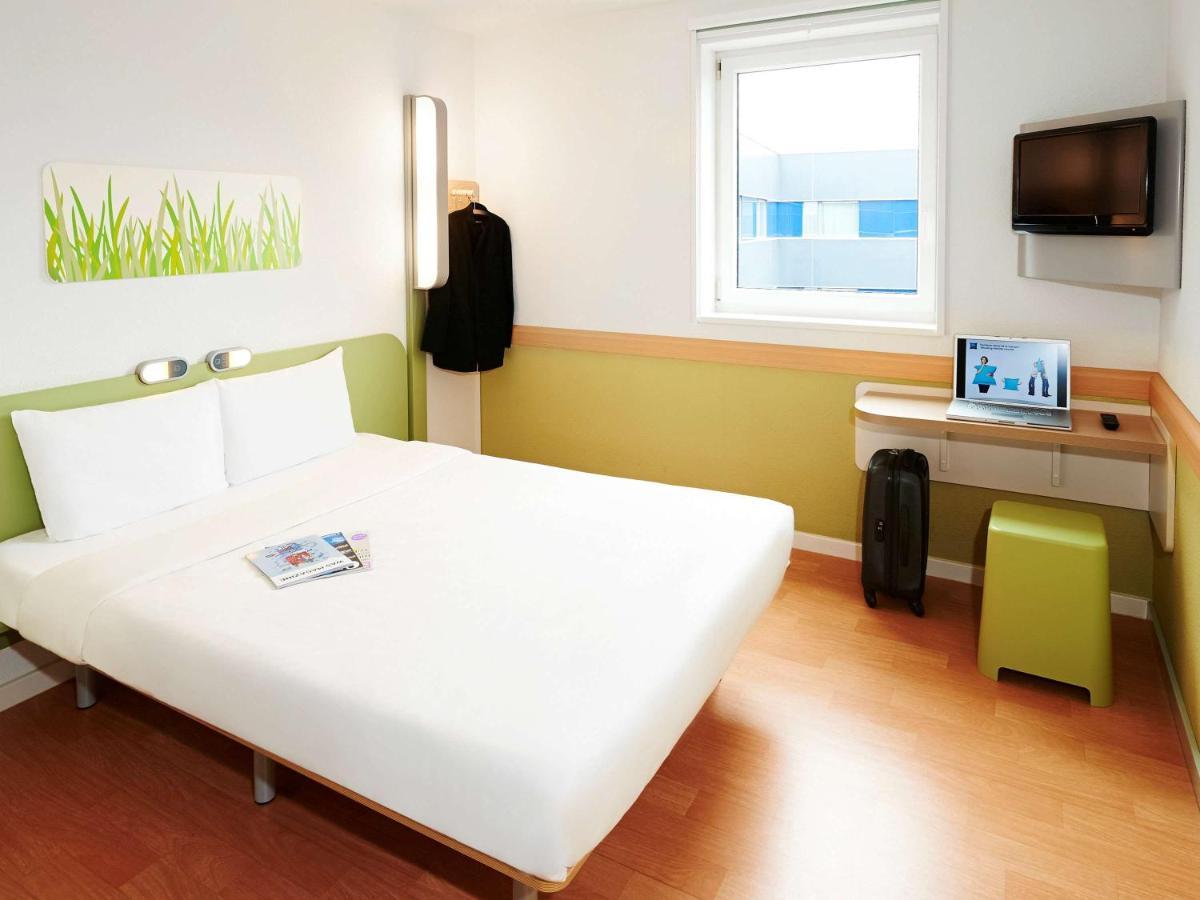 Ibis Budget En Velay Hotel