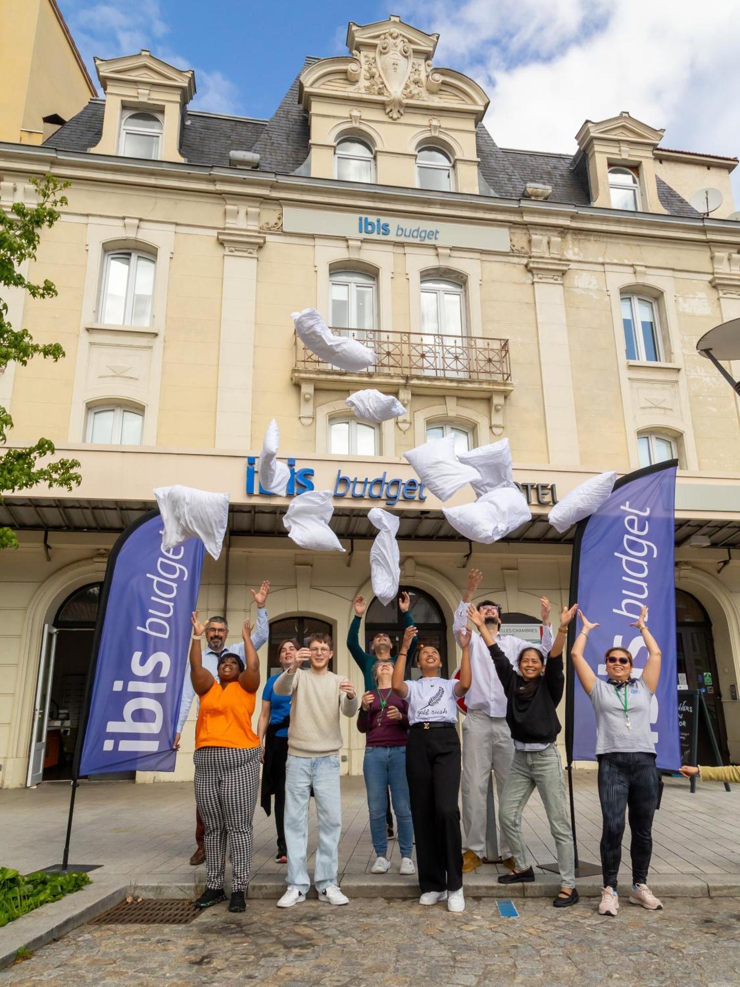 Hotel Ibis Budget En Velay 2*